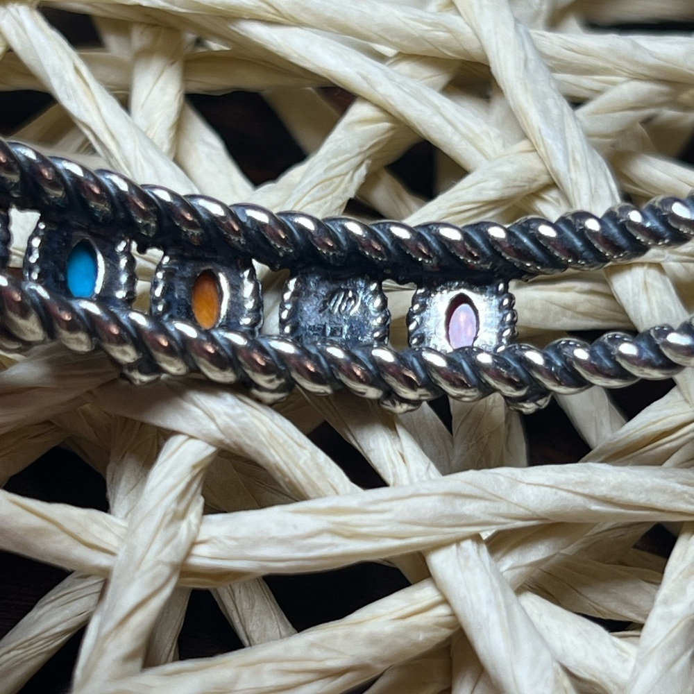 CAROLYN POLLACK • NAVAJO • STERLING SILVER BRACELET - Picture 5 of 6